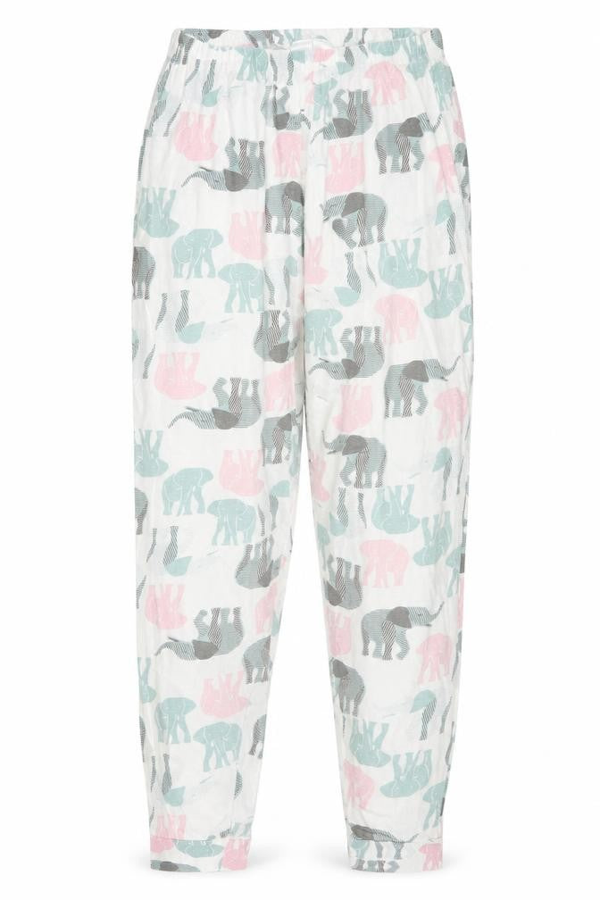 Front view of Avon women’s white trousers, size UK 10