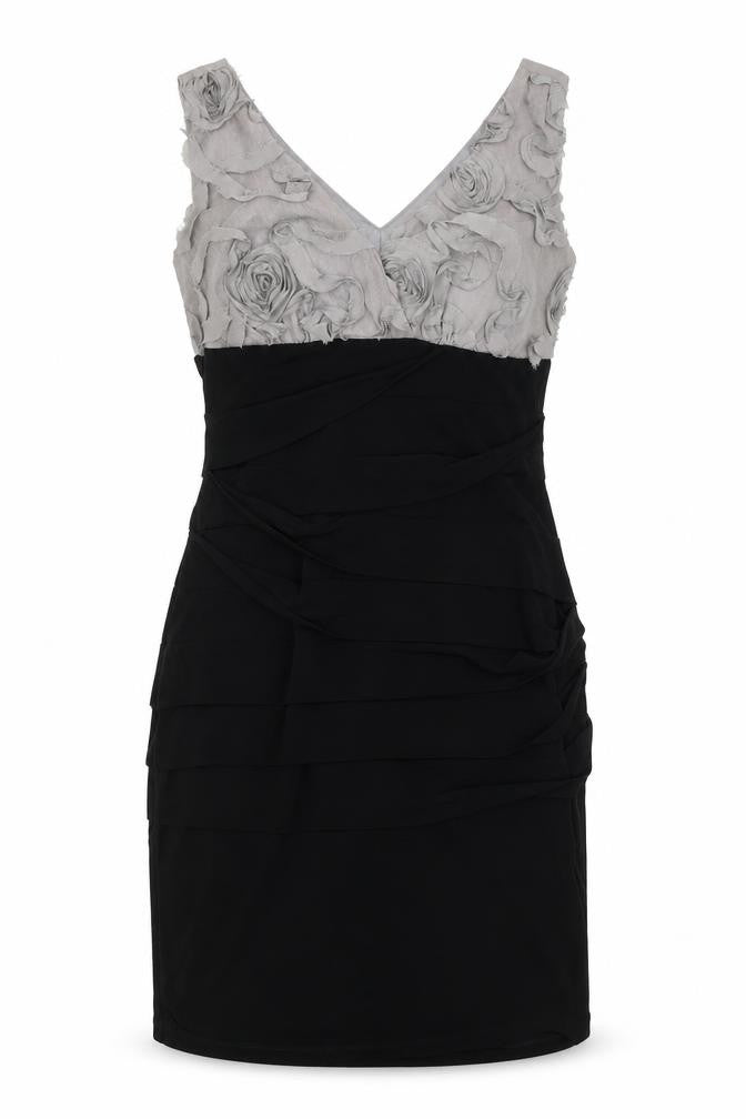 Front view of En Focus women’s black bodycon, size UK 10