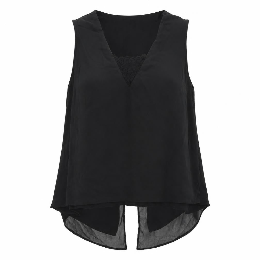 Front view of Primark women’s black colourblock basic blouse, size UK 12