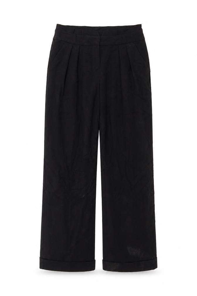 Front view of Topshop women’s black trousers, size UK 10, 31-inch leg