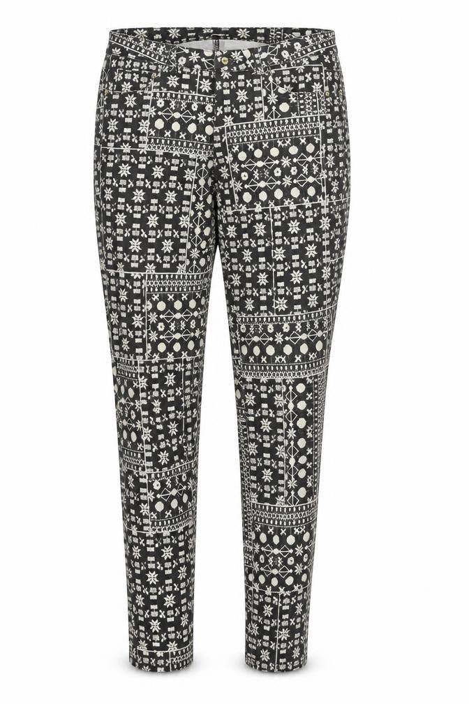 Front view of H&M women’s multicoloured geometric jegging jeans, size UK 10, 29-inch leg