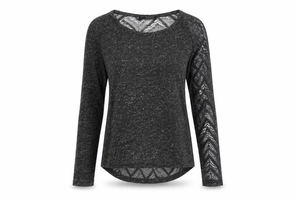 Front view of Zara women’s black basic t-shirt, size S