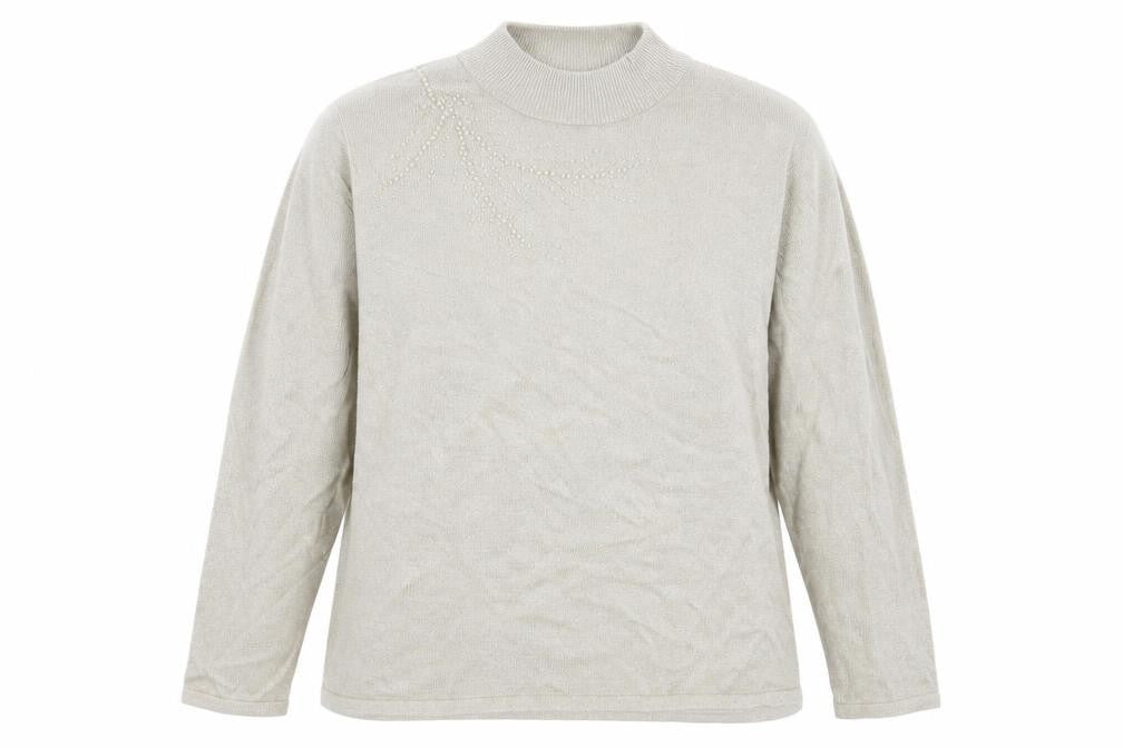 Front view of Bonmarché women’s grey knit jumper, size L