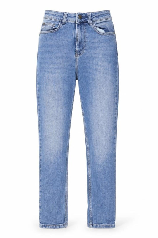 Front view of BDG women’s blue denim skinny jeans, size UK 24, in, 32-inch leg