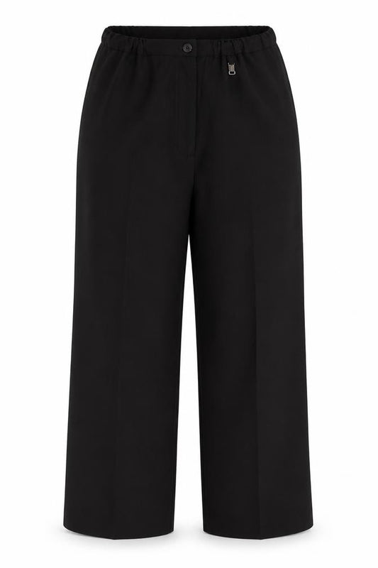 Front view of CMD women’s black trousers, size UK 14, 29-inch leg