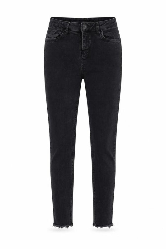 Front view of Tigerhill women’s black skinny jeans, size UK 26, 26-inch leg