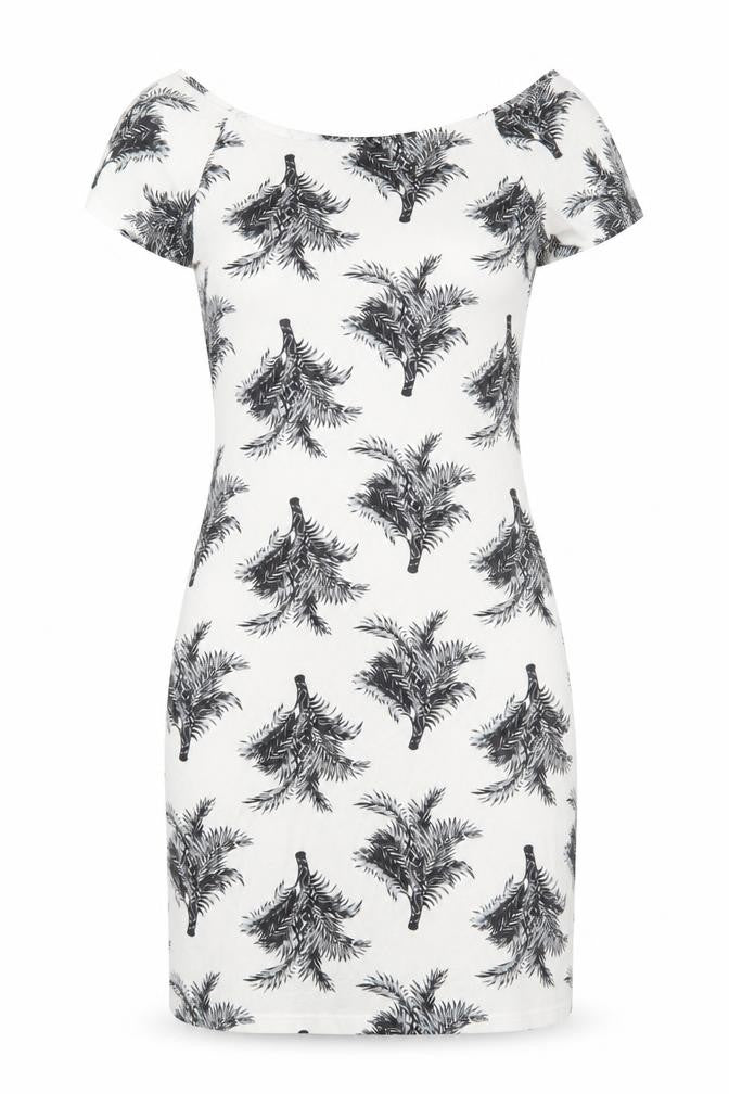 Front view of Topshop women’s white a-line, size UK 8