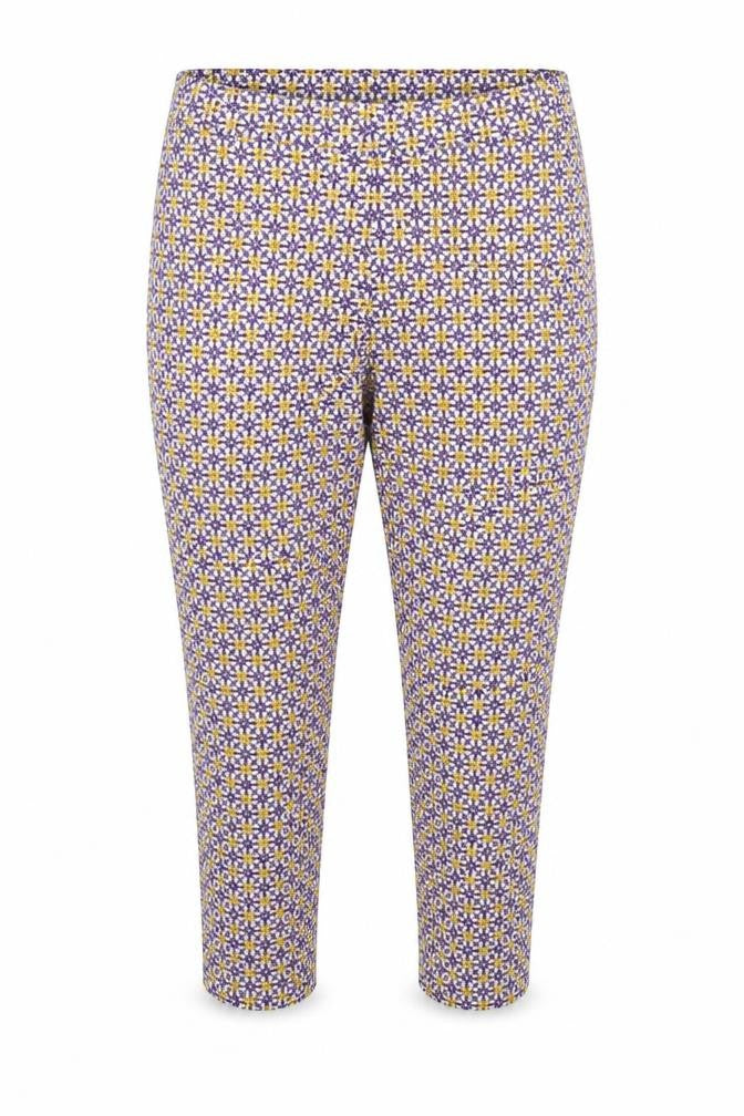 Front view of Tu women’s white floral bloomer trousers, size UK 16, 20-inch leg