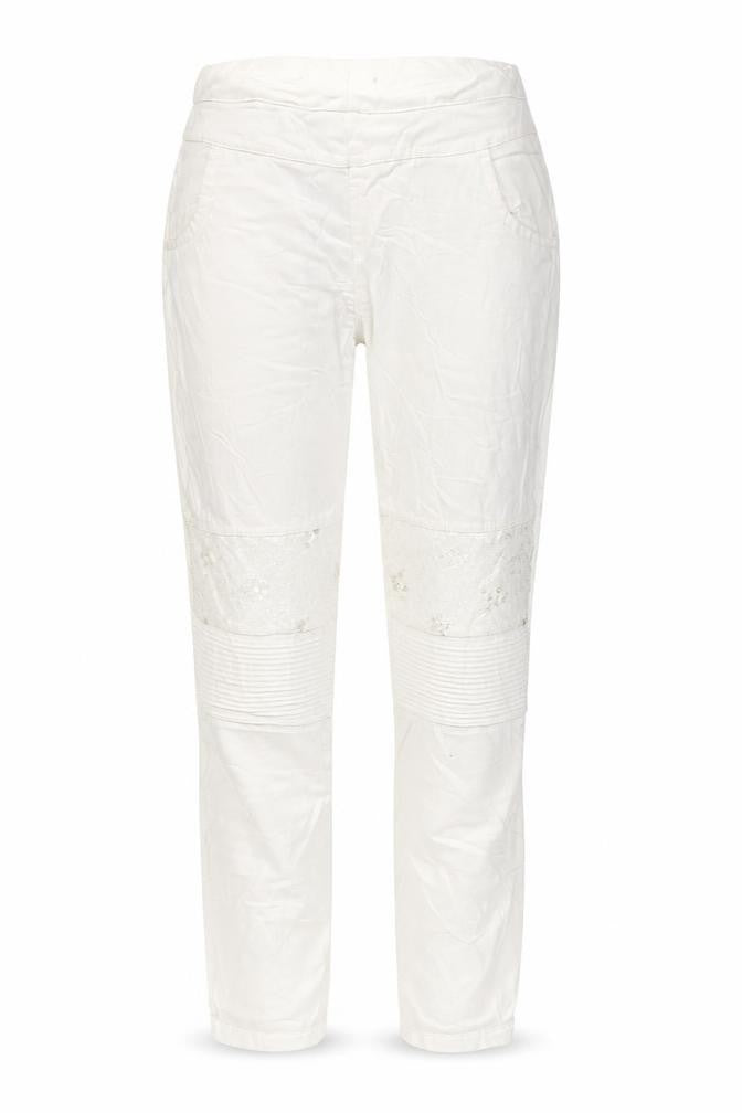 Preworn Womens White  Denim Straight Jeans Size 28 L26 in
