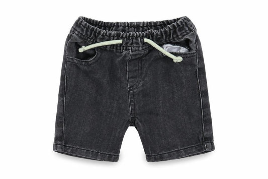Front view of Primark boys’ black denim cropped jeans, size 12-18, months