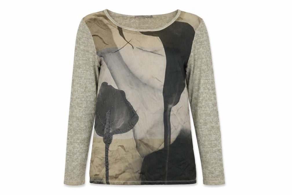 Front view of Greisha women’s grey knit jumper, size S