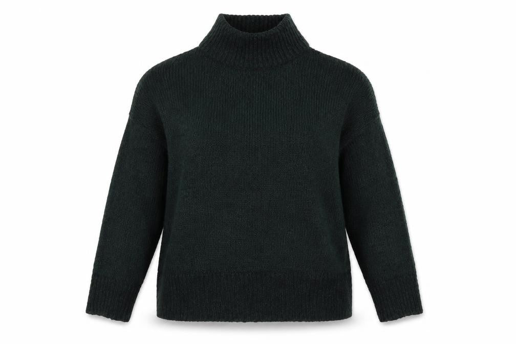 Front view of New Look women’s green jumper, size L