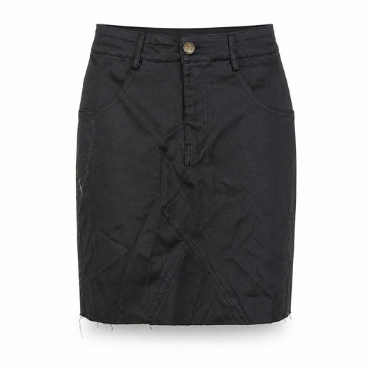 Front view of PRETTYLITTLETHING women’s black maxi skirt, size UK 4