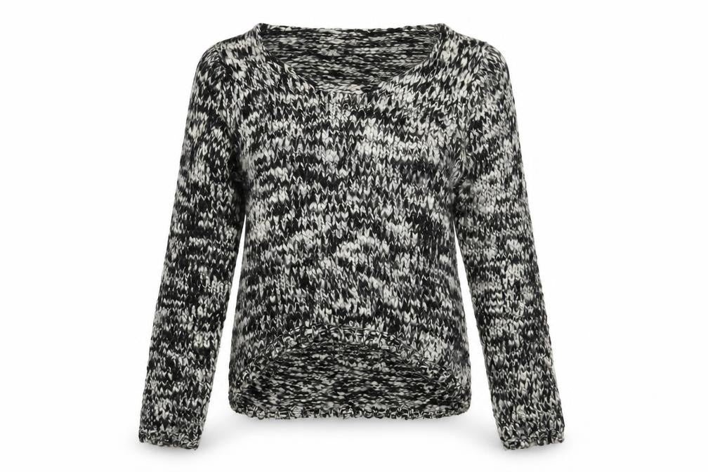 Front view of New Look women’s black jumper, size UK 8