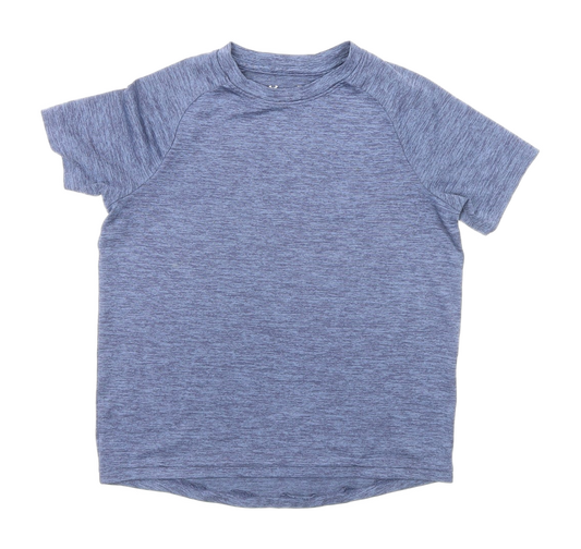Front view of Under Amour girls’ blue basic t-shirt