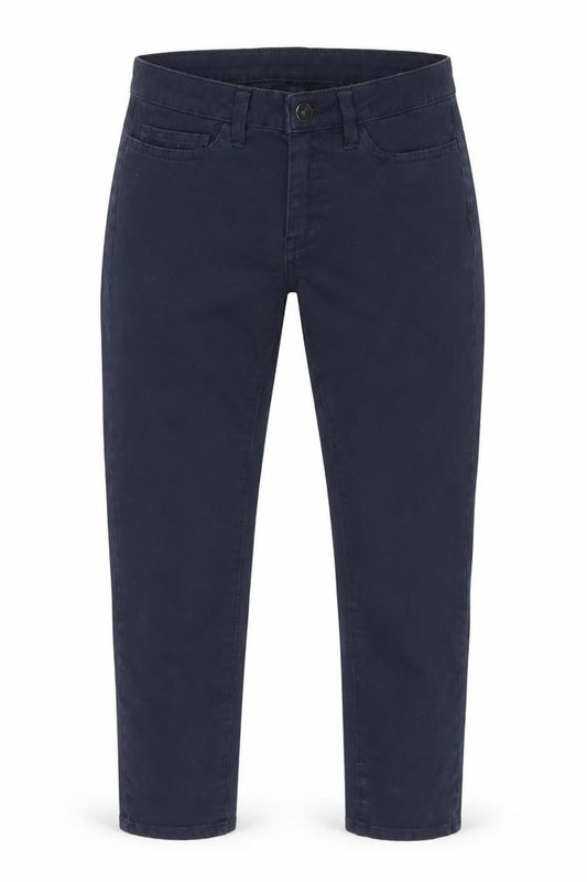 Front view of Vicunha women’s blue denim capri jeans, size UK 27, in, 22-inch leg