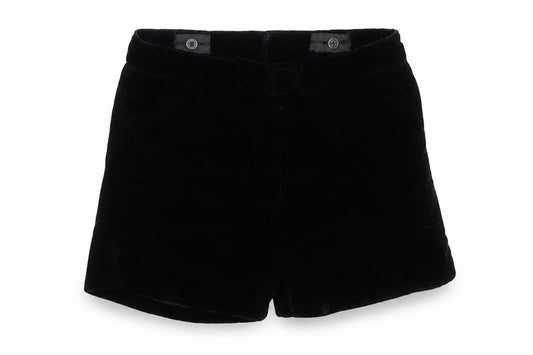 Front view of H&M girls’ black chino shorts, size 6-7, years