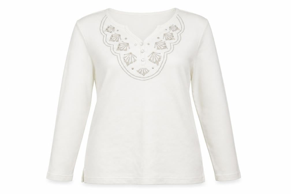Front view of Bonmarché women’s white jumper, size S