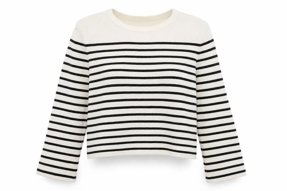 Front view of Preworn women’s white striped knit jumper, size M
