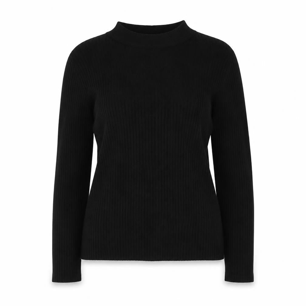 Front view of H&M women’s black jumper, size M