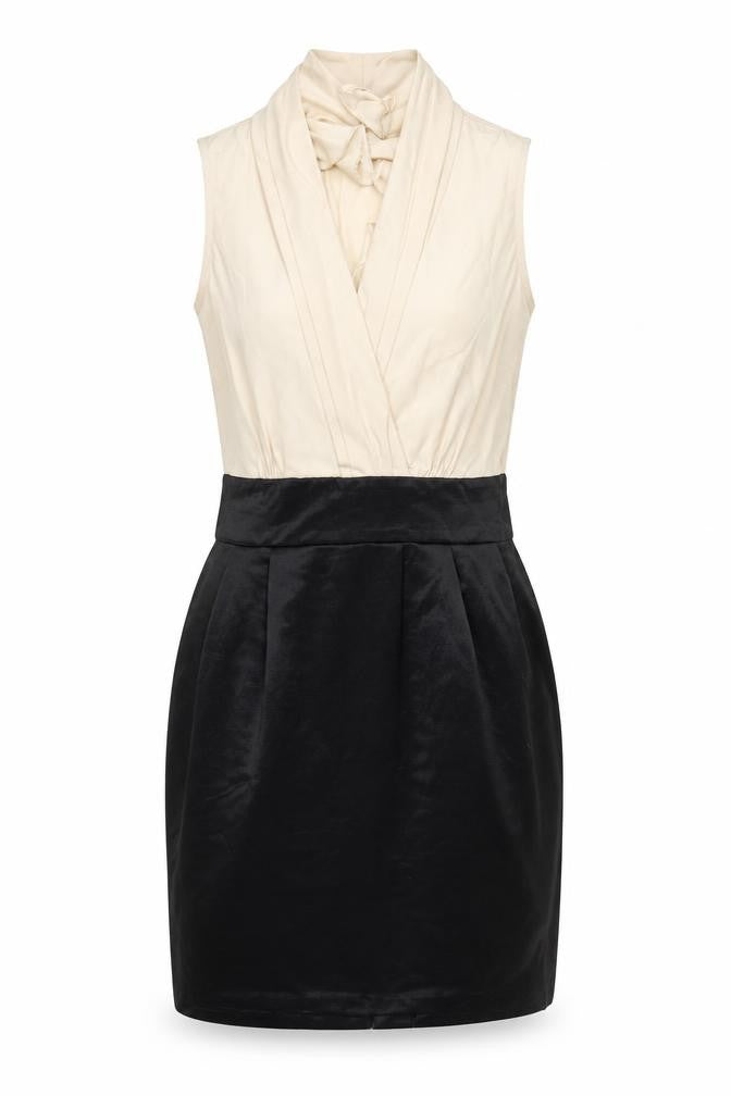 Front view of Primark women’s beige a-line, size UK 10