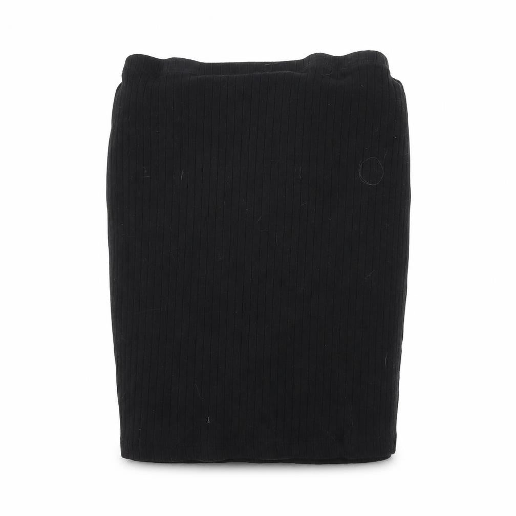 Front view of SHEIN women’s black straight & pencil skirt, size M