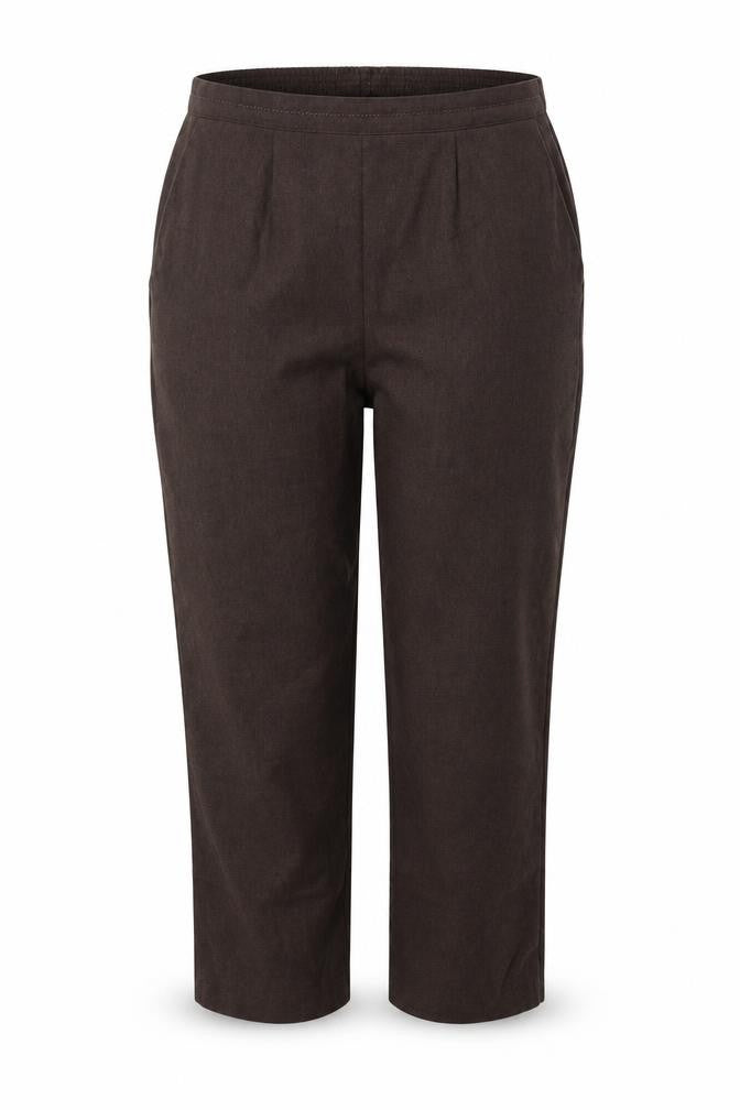 Front view of Bonmarché women’s brown capri trousers, size UK 14, 23-inch leg