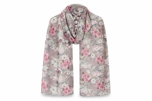 Front view of New Look women’s purple floral shawl/wrap