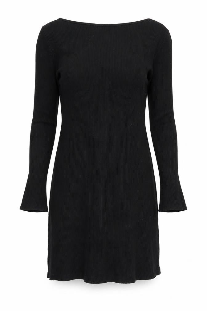 Front view of H&M women’s black a-line, size S