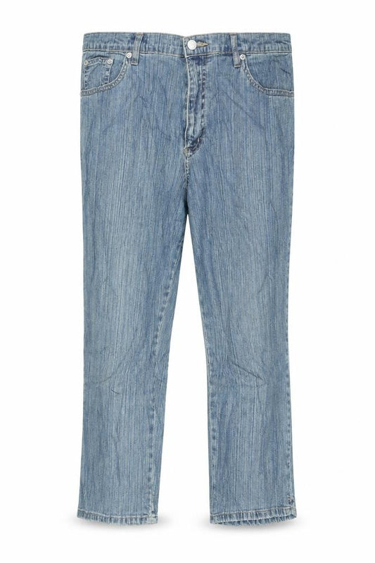 Front view of Plaza women’s blue denim capri jeans, size XL, 21-inch leg