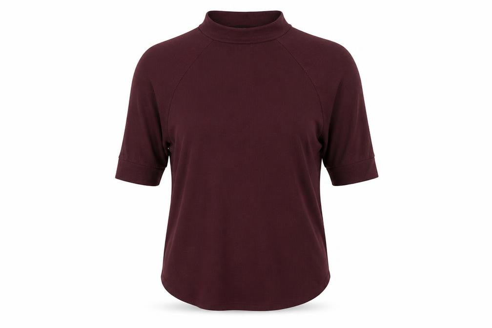 Front view of Primark women’s purple basic t-shirt, size UK 10