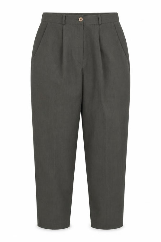 Front view of Preworn women’s green trousers, size UK 16, 27.5-inch leg