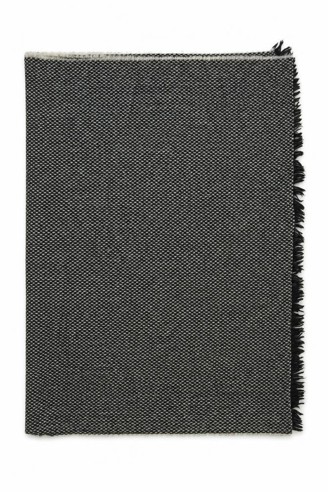 Front view of Preworn unisex grey shawl/wrap