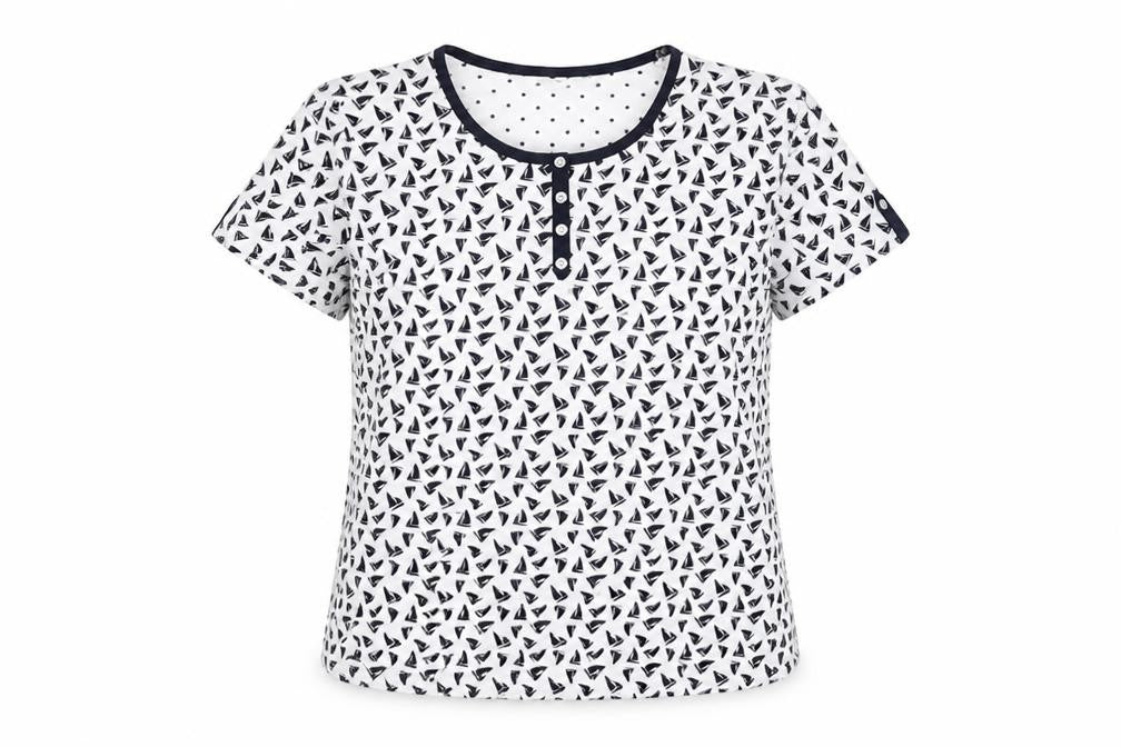 Front view of EWM women’s white basic t-shirt, size M, - boat pattern