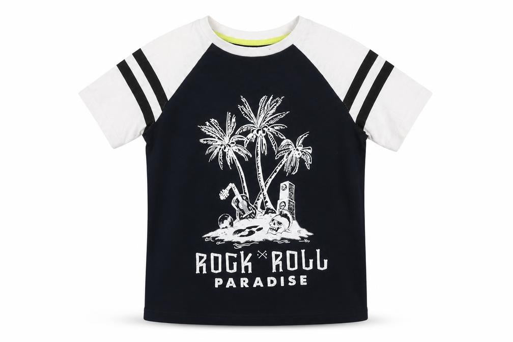 Front view of Tu girls’ black basic t-shirt, size 6, years