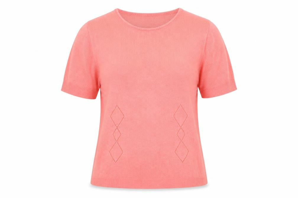 EA Womens Pink Argyle/Diamond  Basic T-Shirt Size M