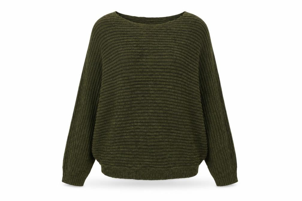 Front view of New Look women’s green jumper, size L