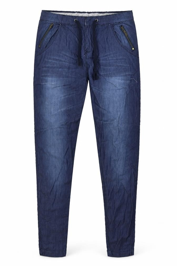 Front view of redtag women’s blue straight jeans, size UK 8, 30-inch leg