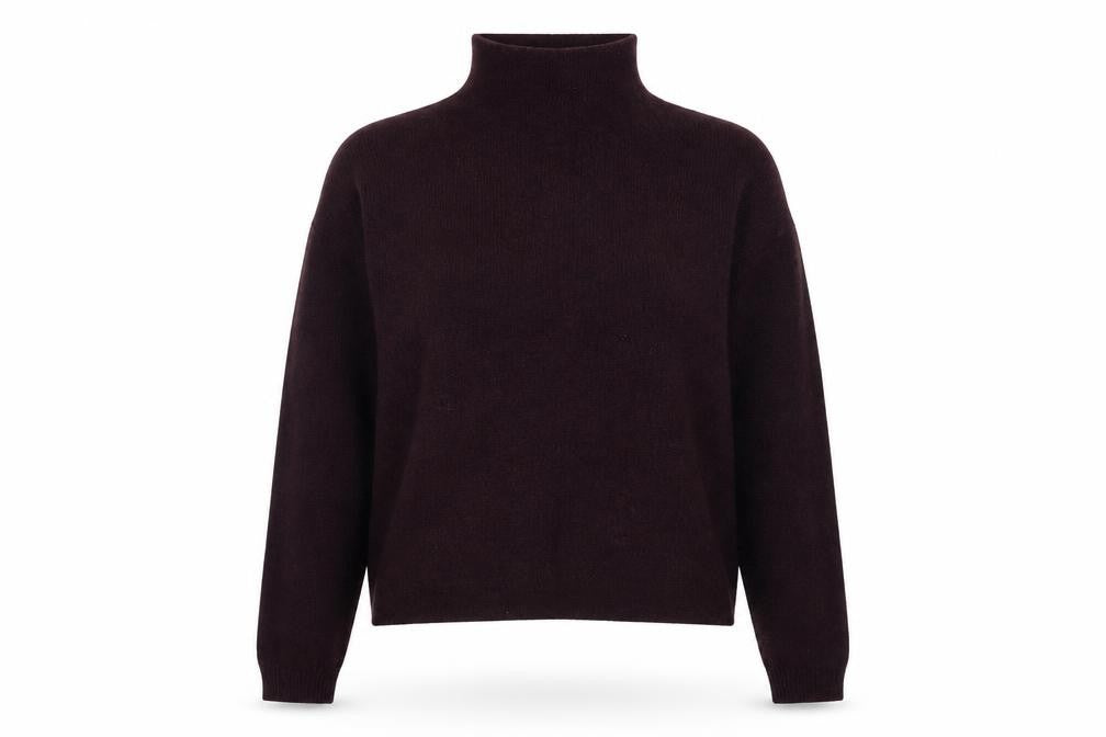 Front view of New Look women’s purple jumper, size M
