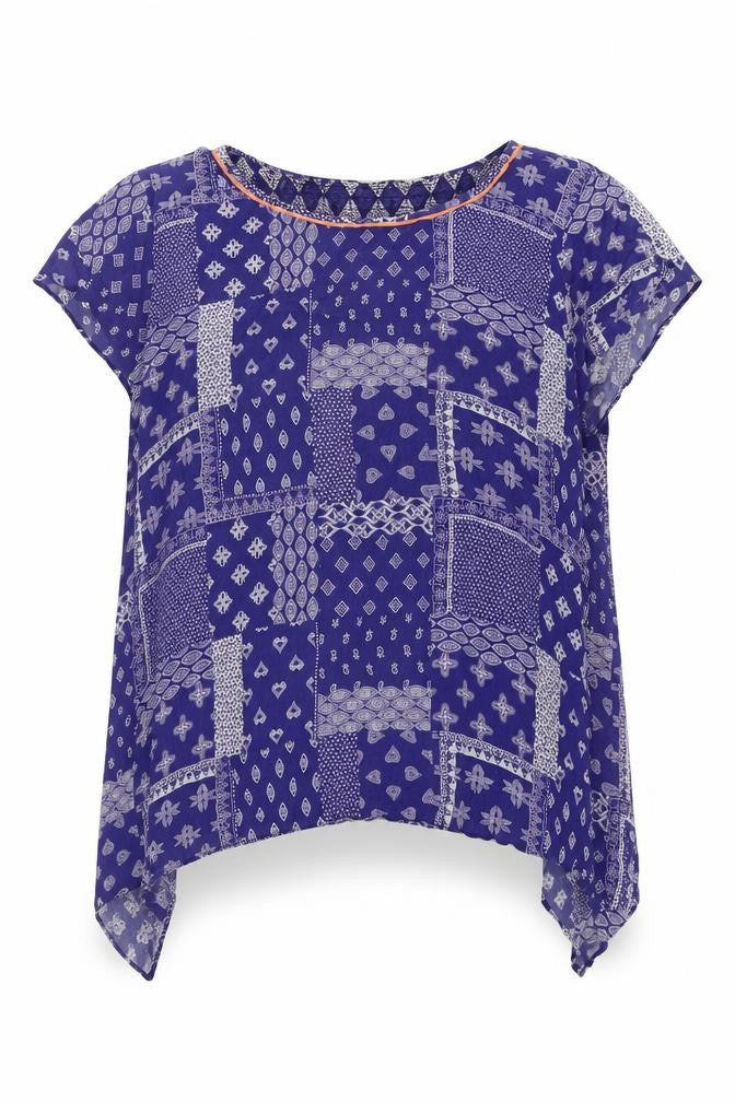 Front view of Tu women’s blue geometric basic t-shirt, size UK 16