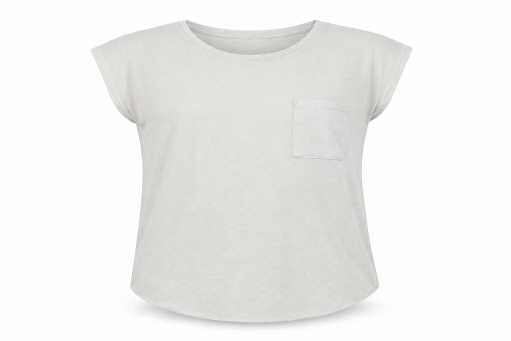 Front view of Primark women’s white basic t-shirt, size UK 6