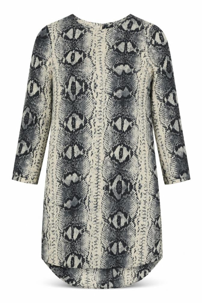 Front view of Topshop women’s green a-line, size UK 8