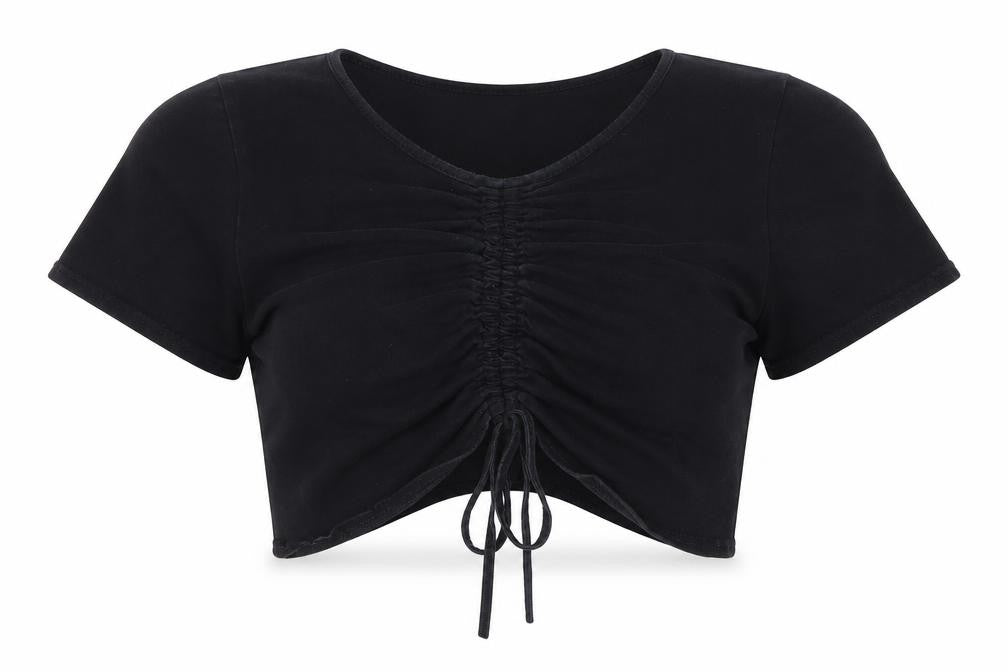 Front view of PRETTYLITTLETHING women’s black cropped t-shirt, size M