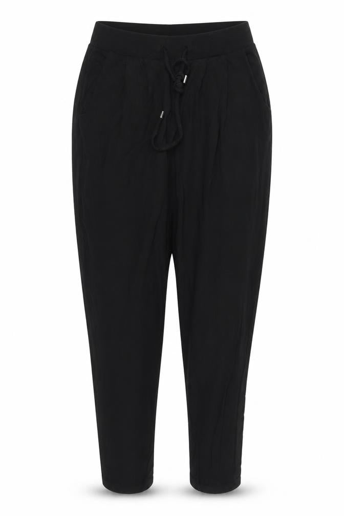 Front view of Papaya women’s black bloomer trousers, size UK 8, 24-inch leg