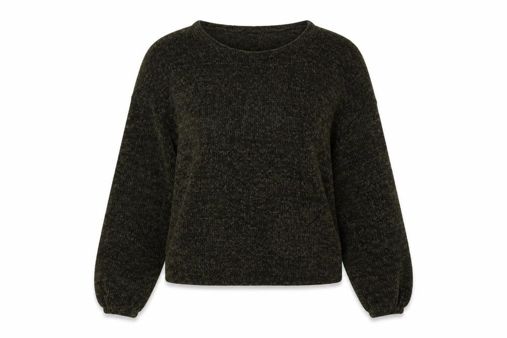 Front view of New Look women’s green jumper, size M