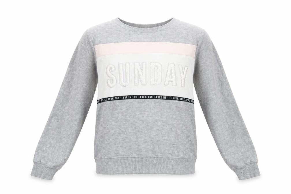 Front view of New Look women’s grey pullover sweatshirt, size M