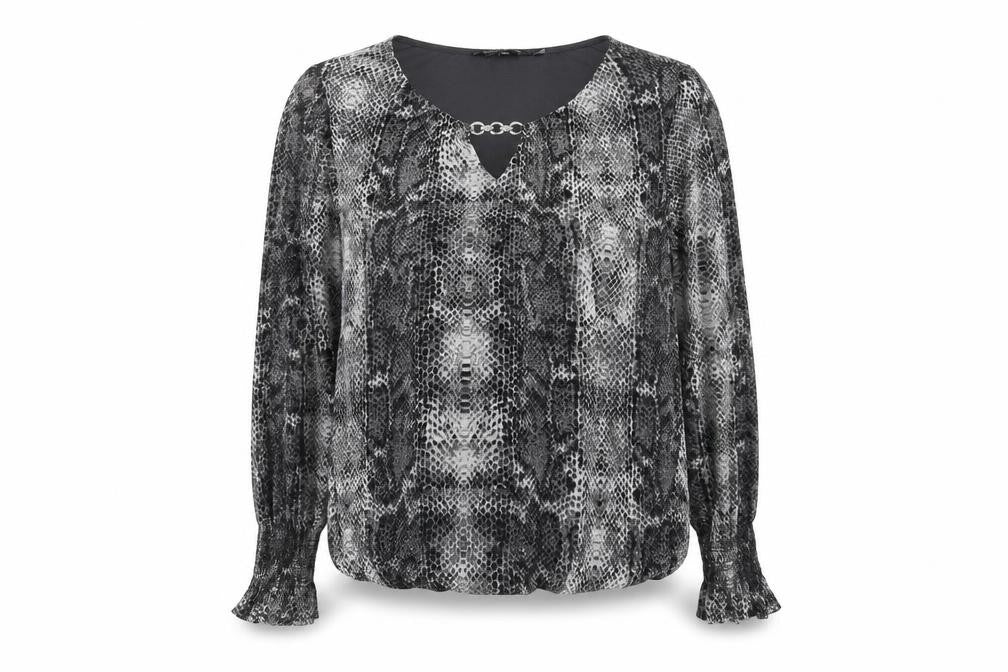 Front view of Dorothy Perkins women’s grey basic t-shirt, size UK 16