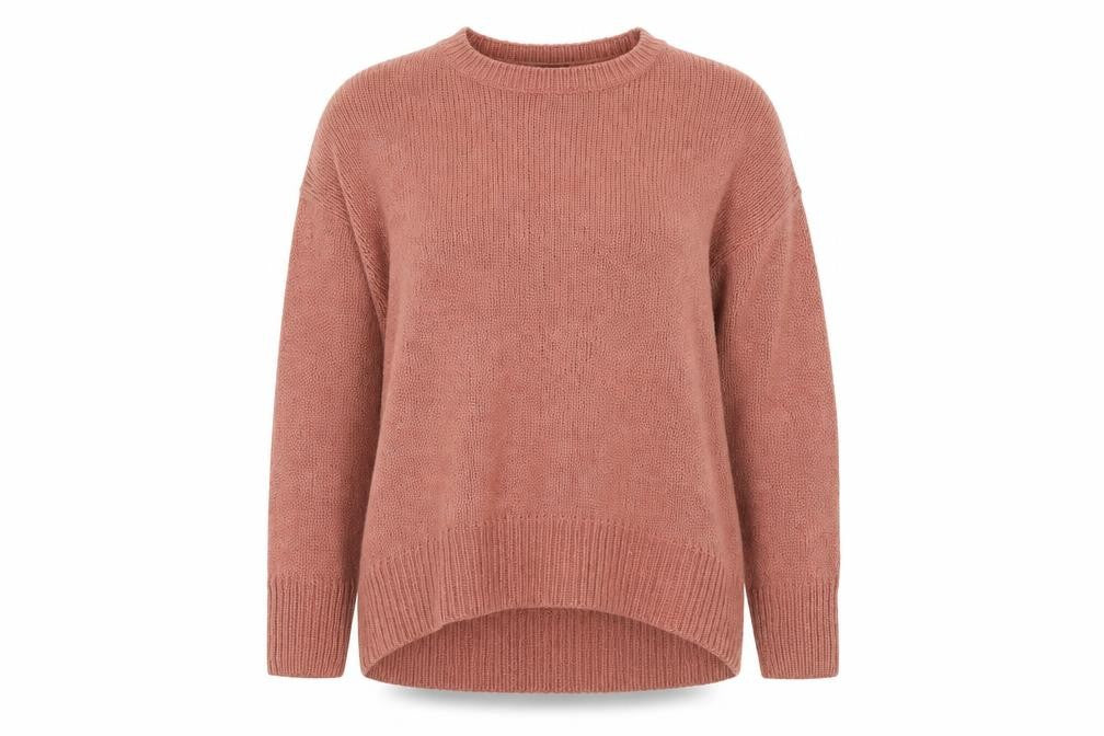Front view of New Look women’s pink jumper, size L