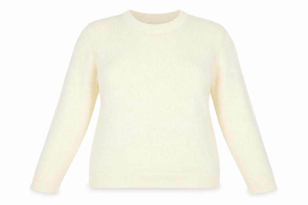 Front view of New Look women’s ivory jumper, size UK 18