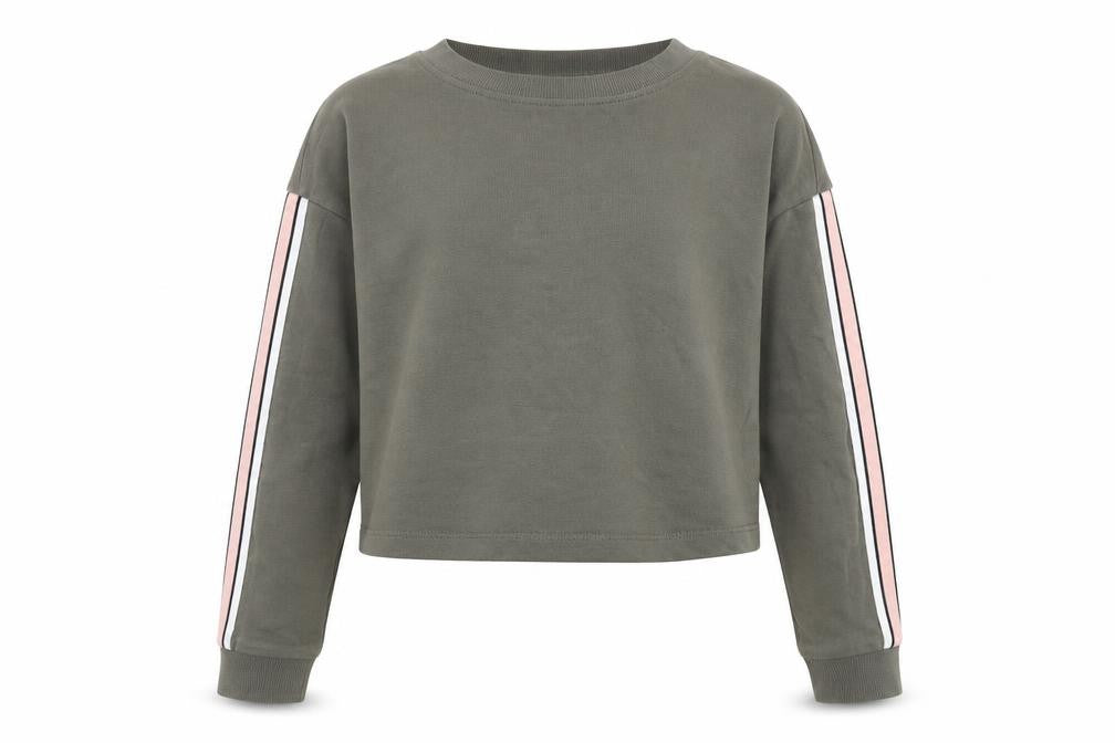 Front view of H&M girls’ green pullover sweatshirt, size 8-9, years
